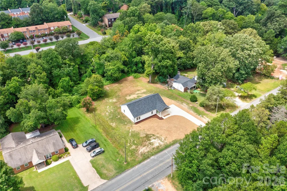 1031 Laurel Lane Gastonia, NC 28054