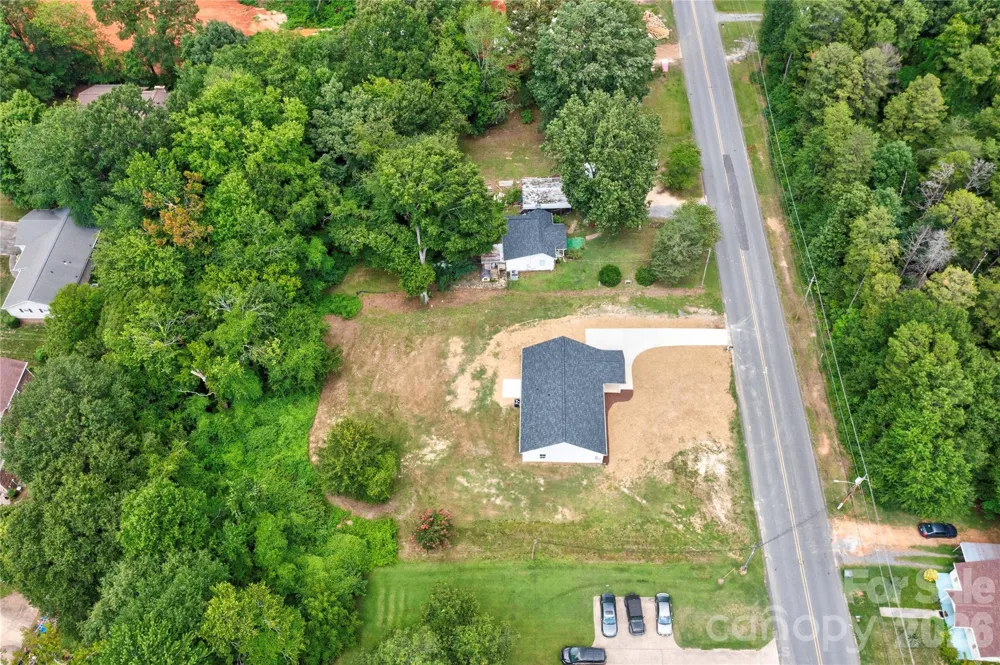1031 Laurel Lane Gastonia, NC 28054