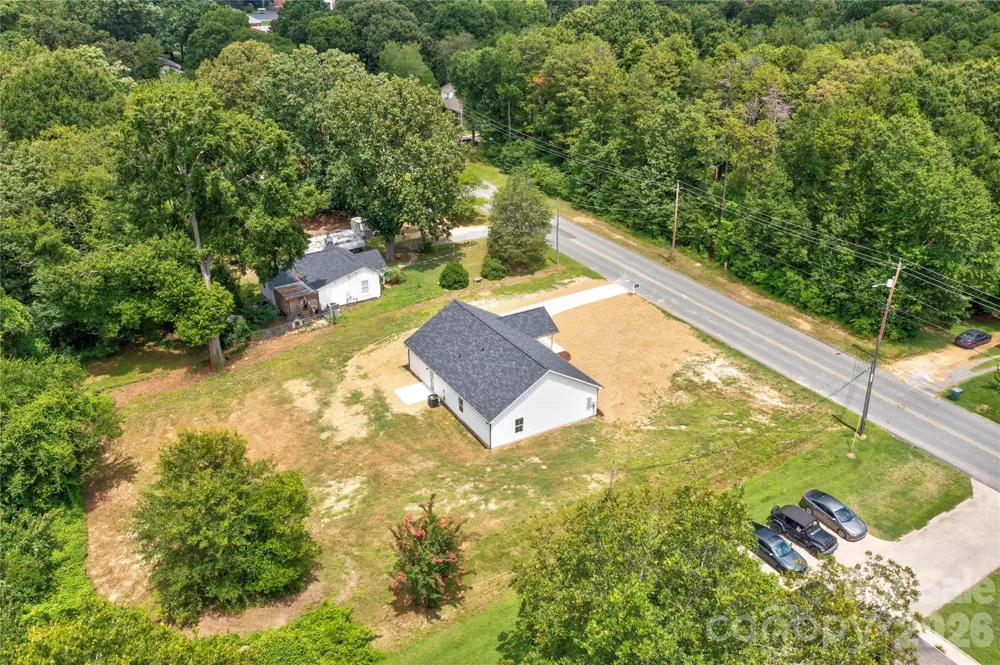 1031 Laurel Lane Gastonia, NC 28054