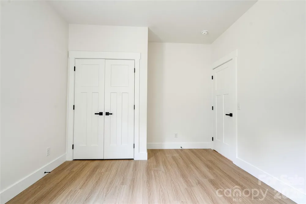 1031 Laurel Lane Gastonia, NC 28054