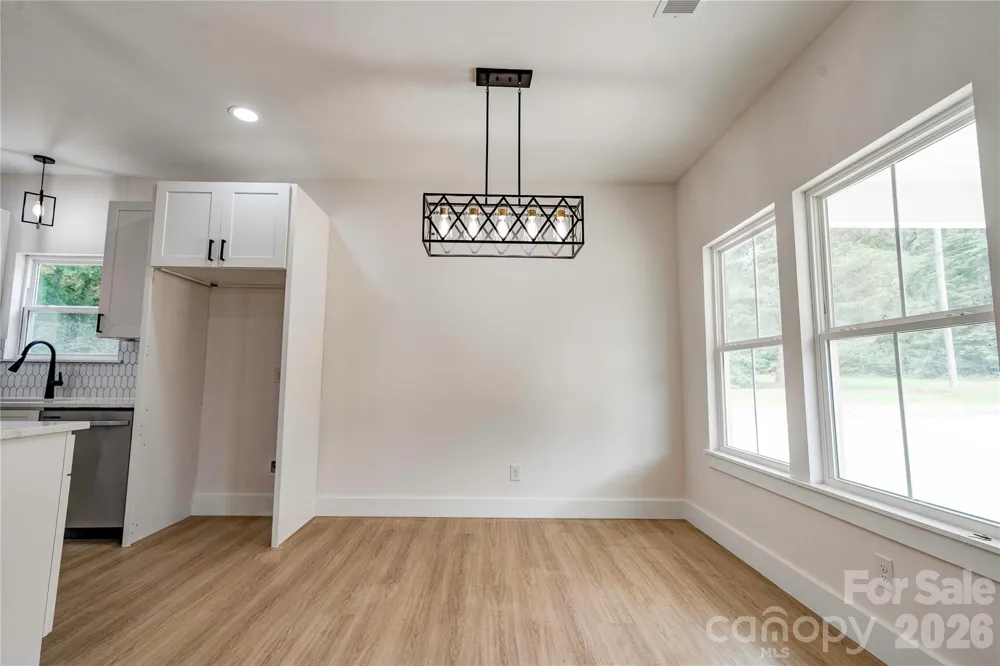 1031 Laurel Lane Gastonia, NC 28054