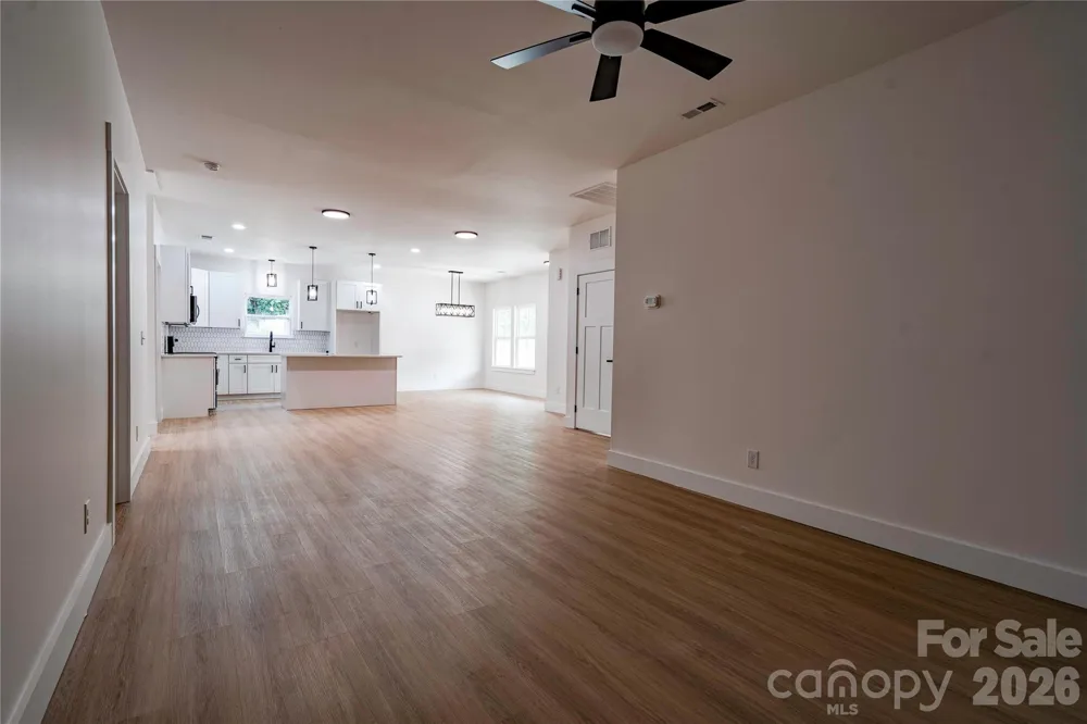 1031 Laurel Lane Gastonia, NC 28054