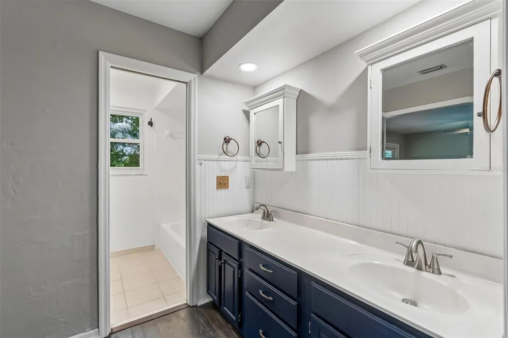 5203 BAYSHORE BOULEVARD #5 Tampa, FL 33611