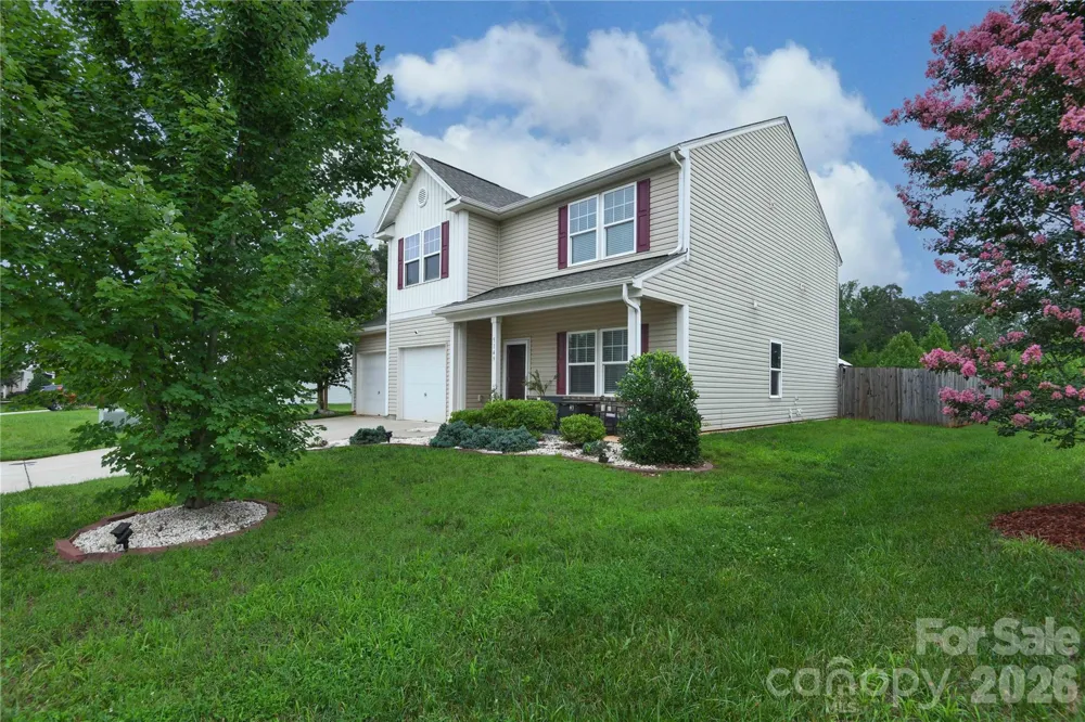 5149 Red Poll Drive Greensboro, NC 27405