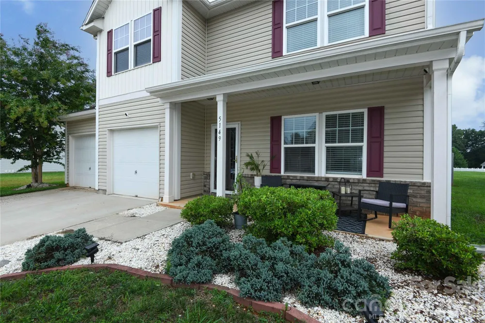 5149 Red Poll Drive Greensboro, NC 27405
