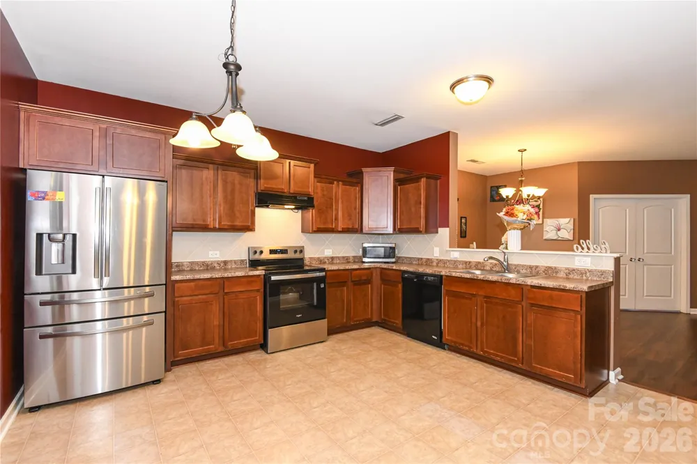 5149 Red Poll Drive Greensboro, NC 27405