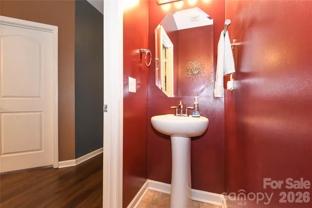 5149 Red Poll Drive Greensboro, NC 27405