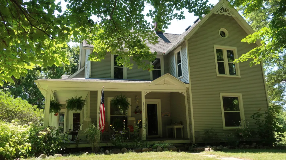 20171 Bowens Road Manchester, MI 48158
