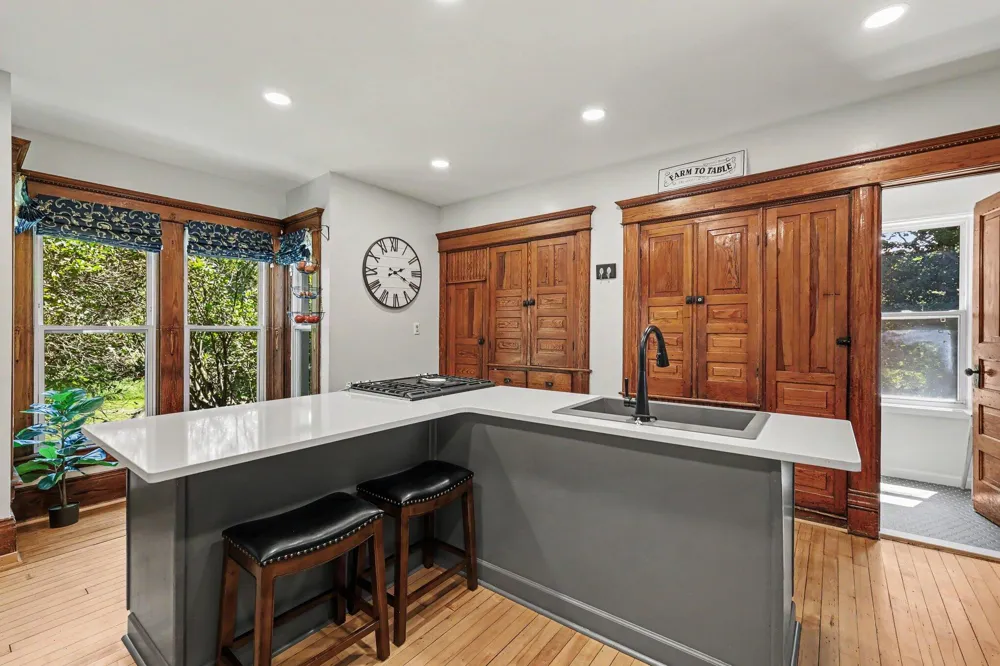 20171 Bowens Road Manchester, MI 48158