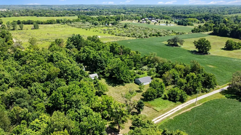 20171 Bowens Road Manchester, MI 48158
