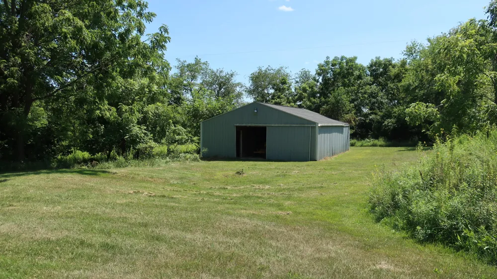 20171 Bowens Road Manchester, MI 48158