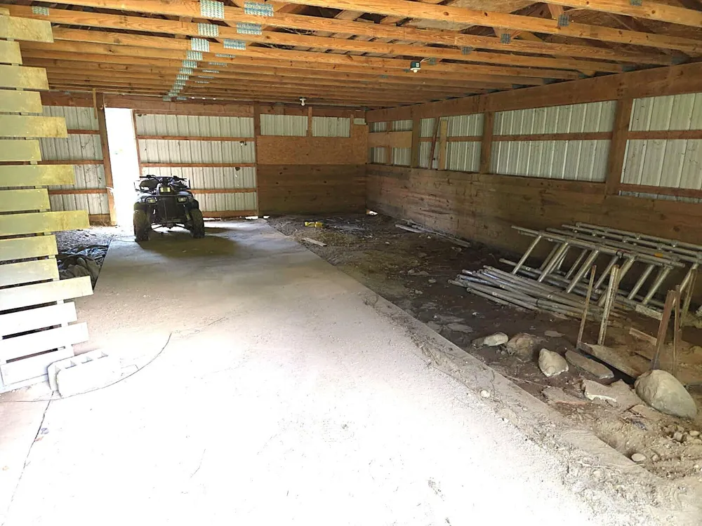 20171 Bowens Road Manchester, MI 48158