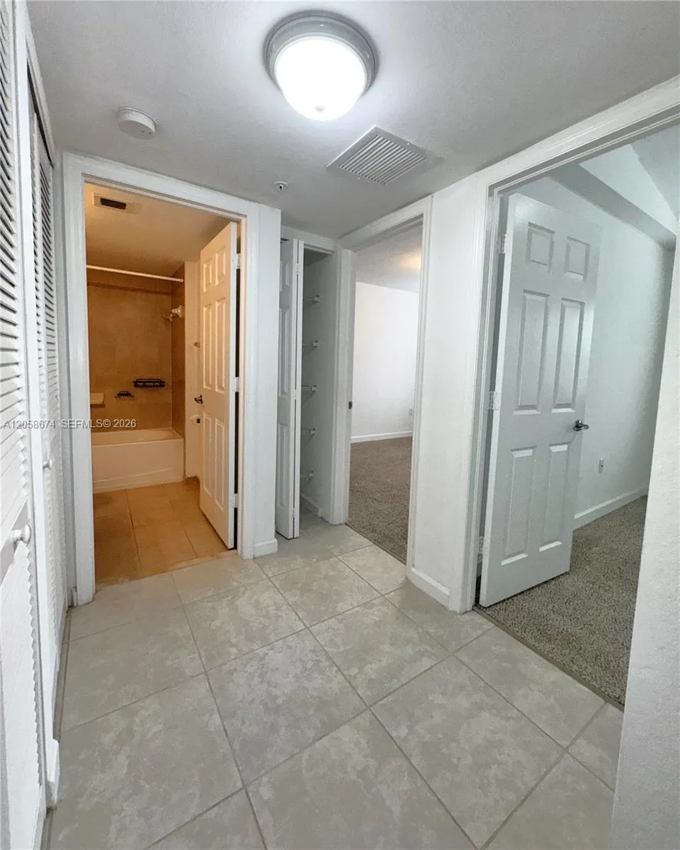 22441 SW 88th Pl #201-5 Cutler Bay, FL 33190