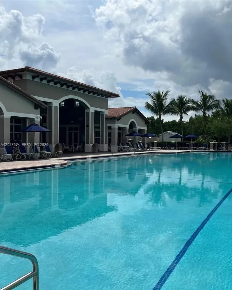22441 SW 88th Pl #201-5 Cutler Bay, FL 33190