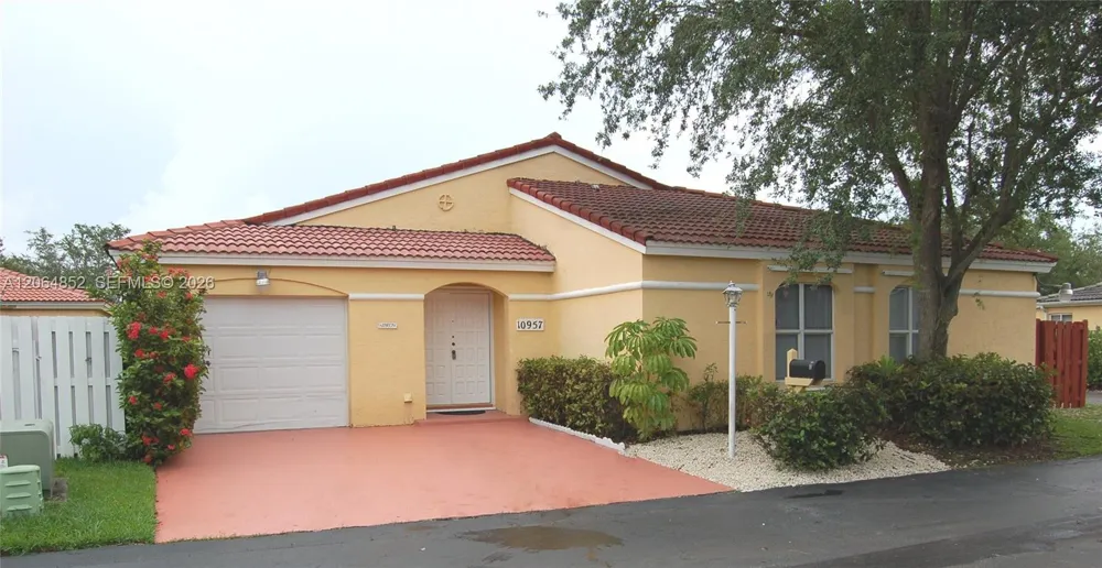 10957 SW 73rd Ter Miami, FL 33173