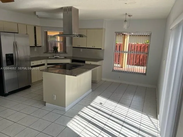 10957 SW 73rd Ter Miami, FL 33173