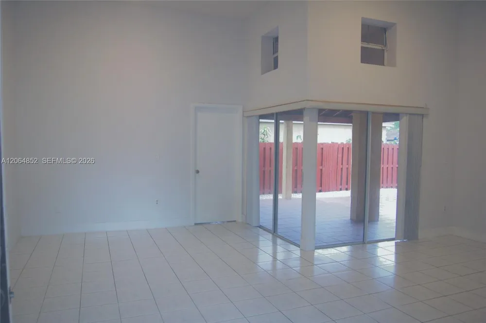 10957 SW 73rd Ter Miami, FL 33173
