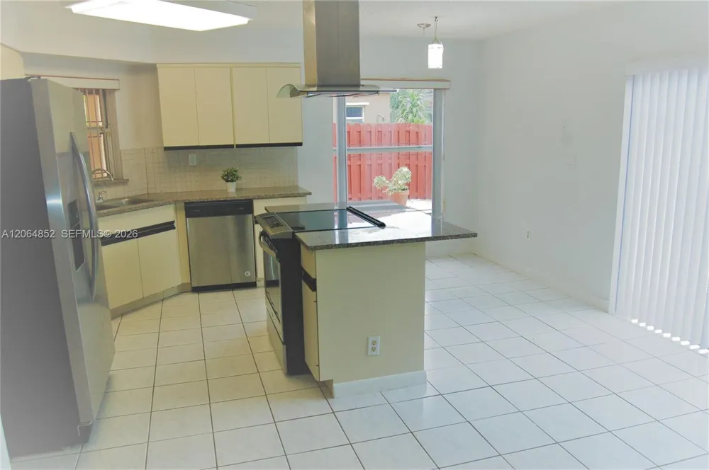 10957 SW 73rd Ter Miami, FL 33173