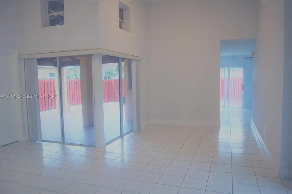 10957 SW 73rd Ter Miami, FL 33173