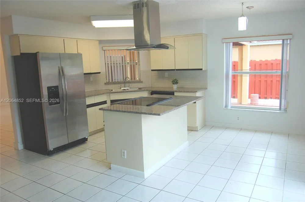 10957 SW 73rd Ter Miami, FL 33173