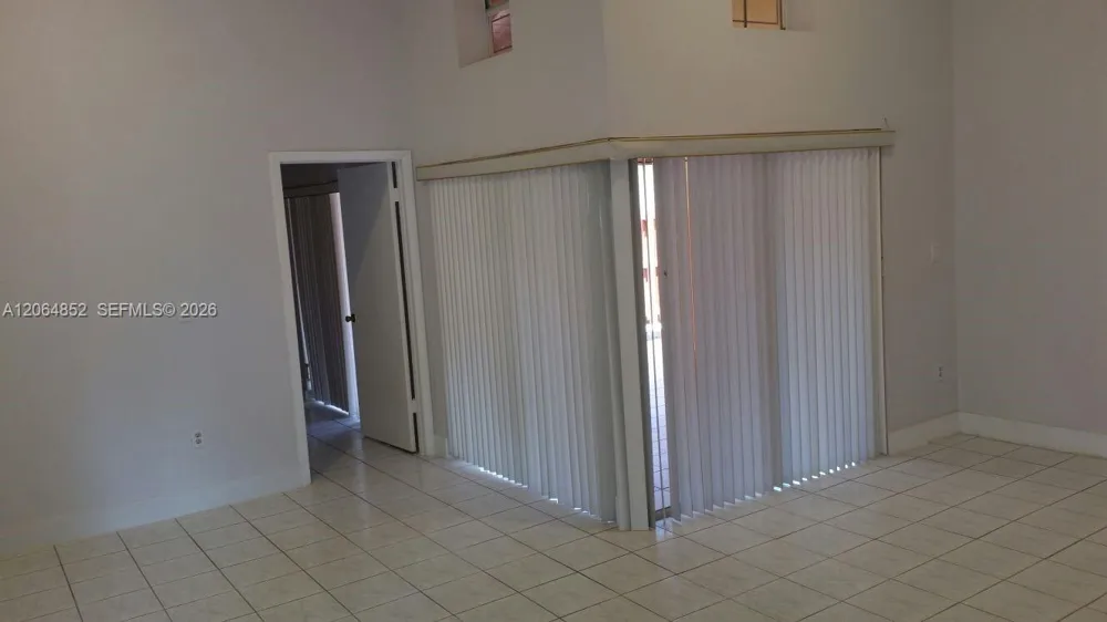 10957 SW 73rd Ter Miami, FL 33173