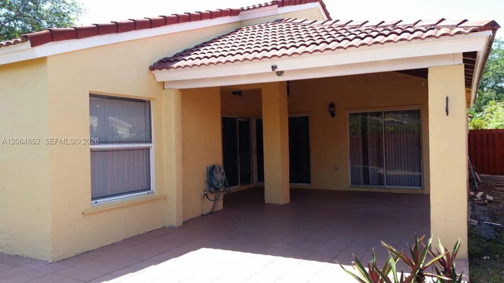 10957 SW 73rd Ter Miami, FL 33173