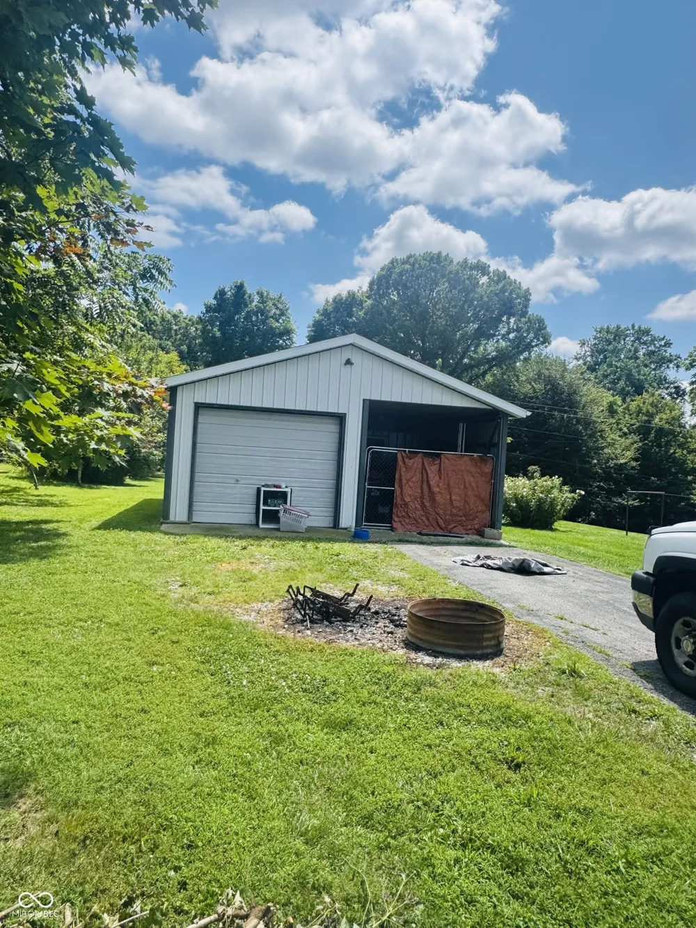 8817 W Gardner Road Bloomington, IN 47403