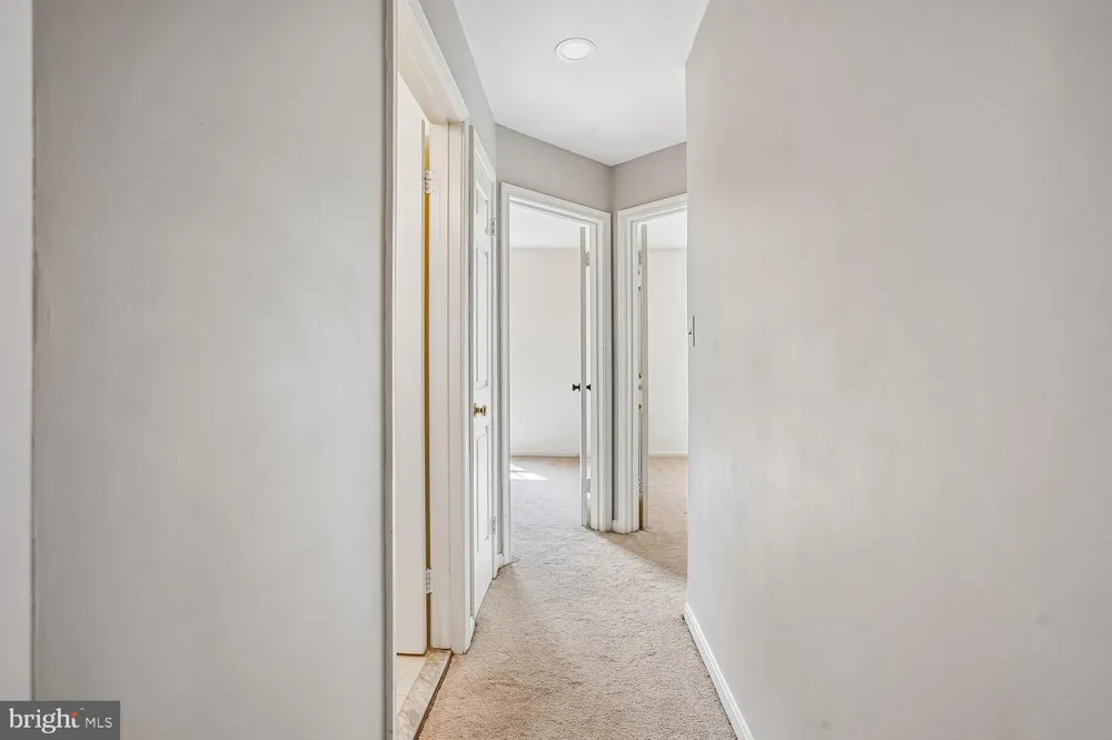 5944 NORHAM DRIVE Alexandria, VA 22315