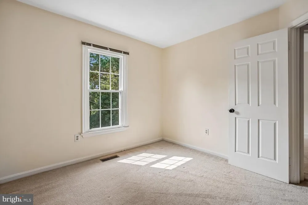 5944 NORHAM DRIVE Alexandria, VA 22315