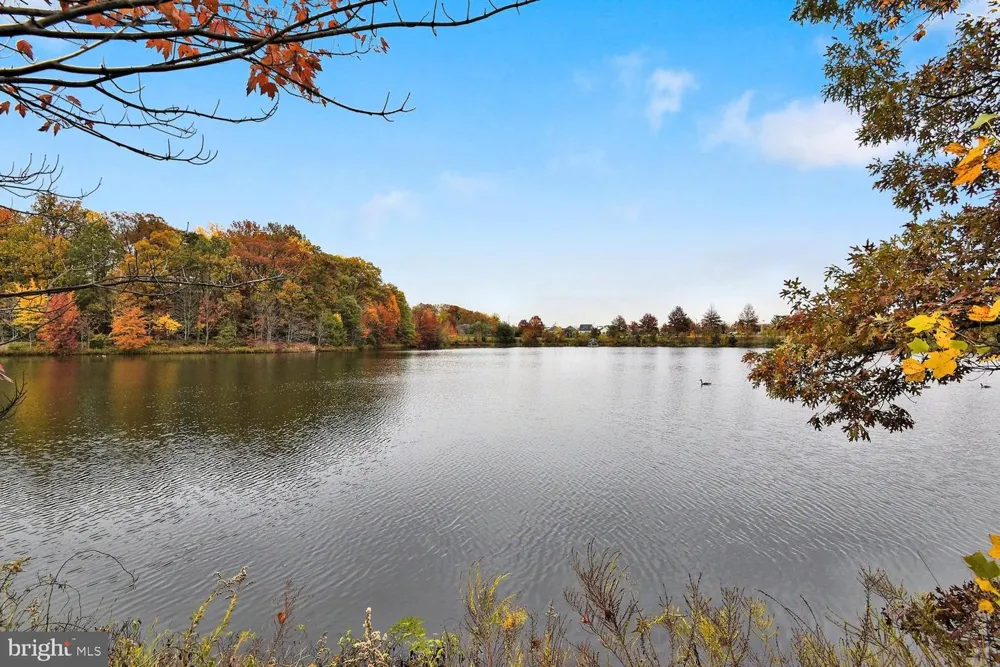 5944 NORHAM DRIVE Alexandria, VA 22315