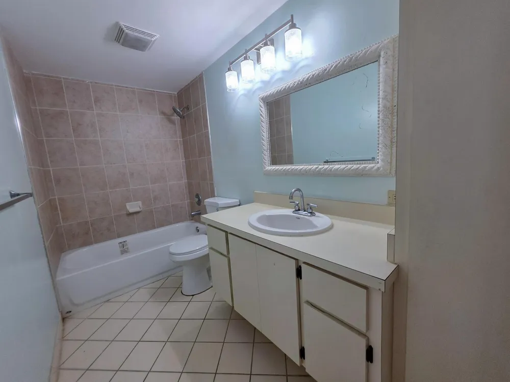 832 BLUE RIDGE CIRCLE West Palm Beach, FL 33409