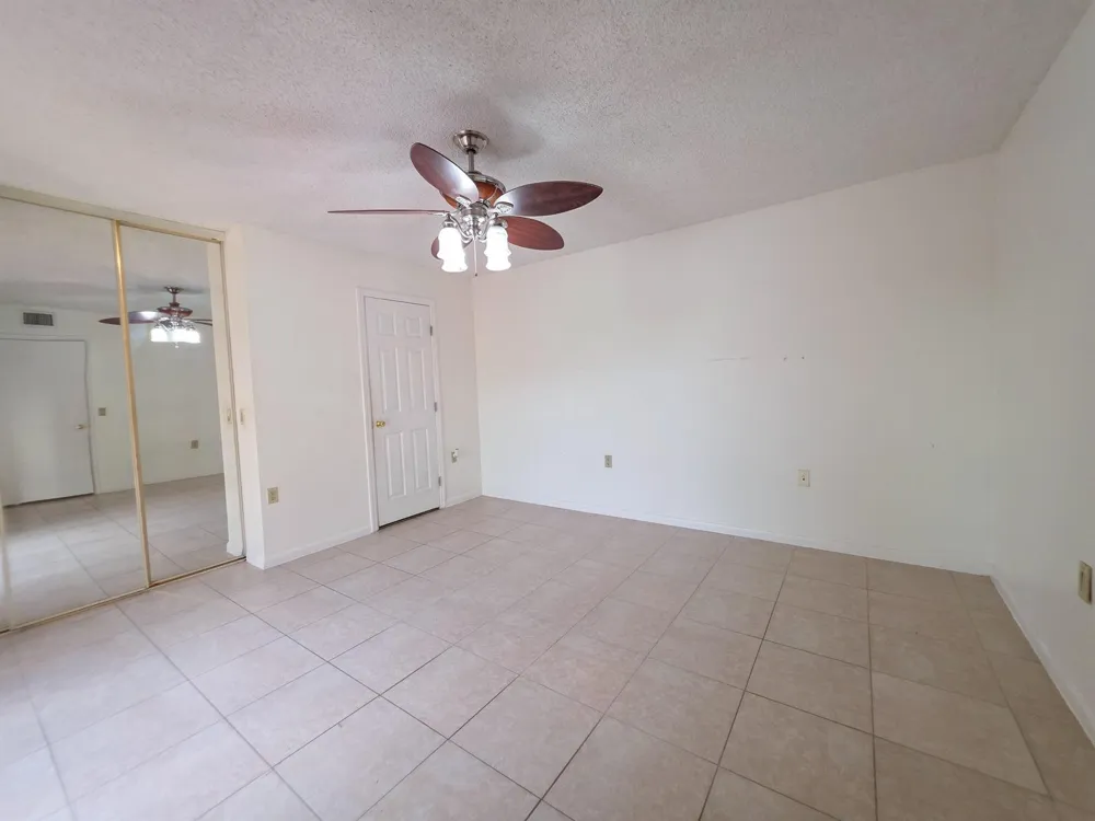 832 BLUE RIDGE CIRCLE West Palm Beach, FL 33409