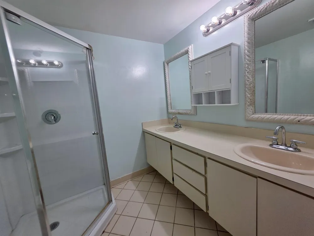 832 BLUE RIDGE CIRCLE West Palm Beach, FL 33409