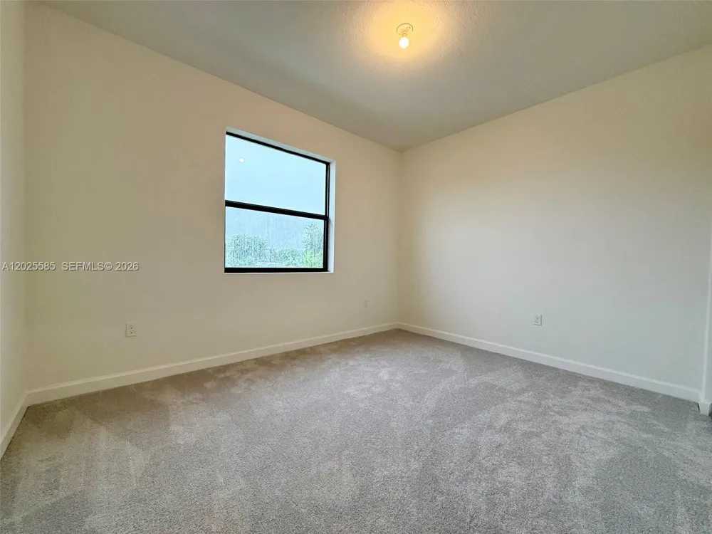 2958 Park Pl #5838 Dania Beach, FL 33312