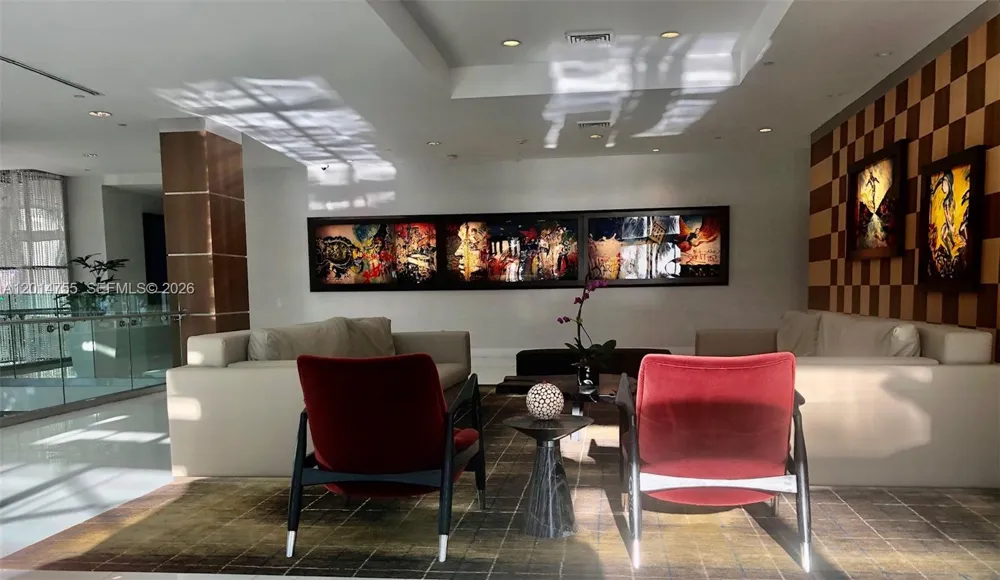 1800 Bayshore Dr #614 Miami, FL 33132