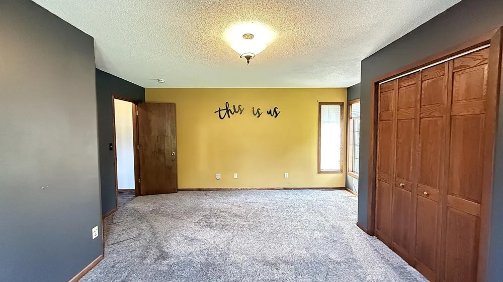 237 E Dahlstrom Avenue Appleton, MN 56208