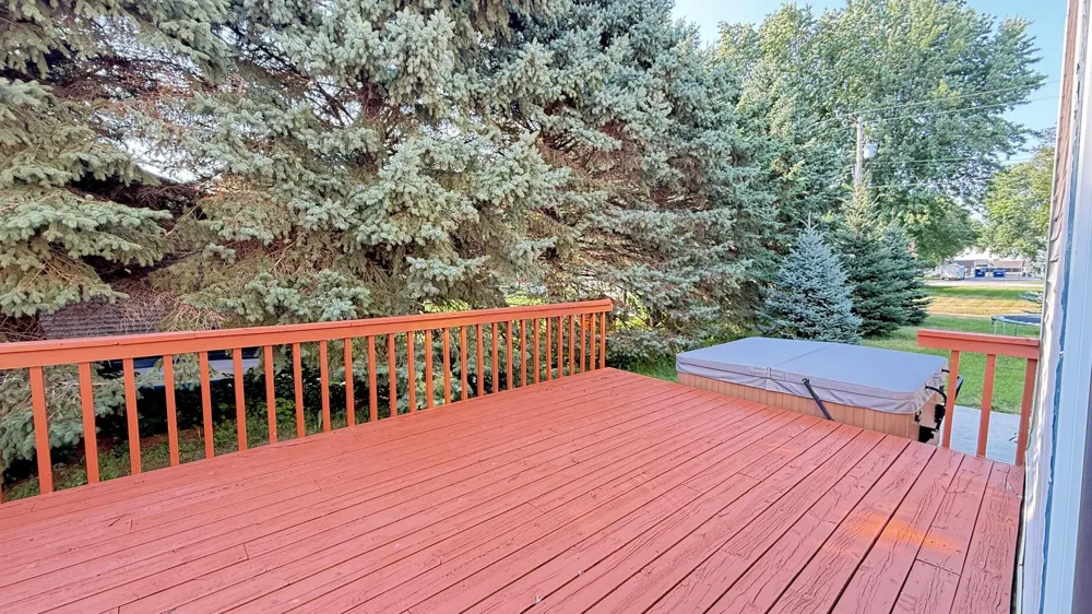 237 E Dahlstrom Avenue Appleton, MN 56208