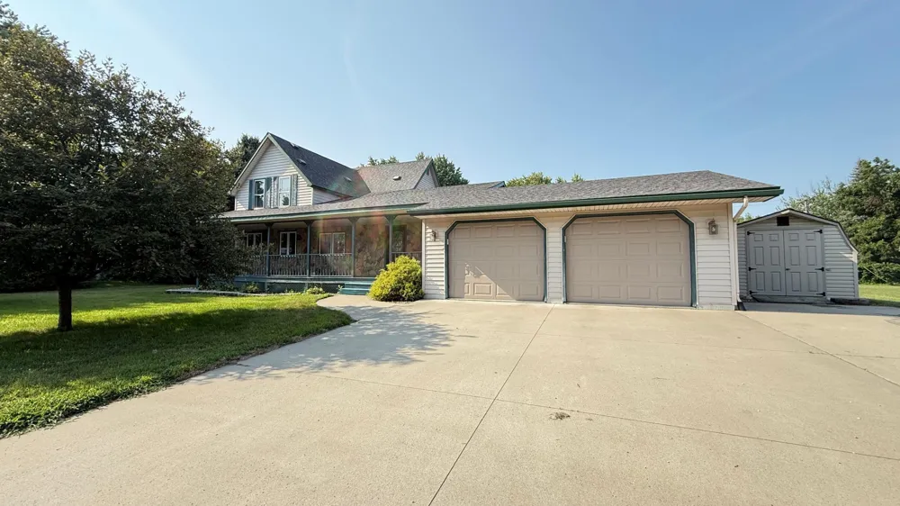 237 E Dahlstrom Avenue Appleton, MN 56208