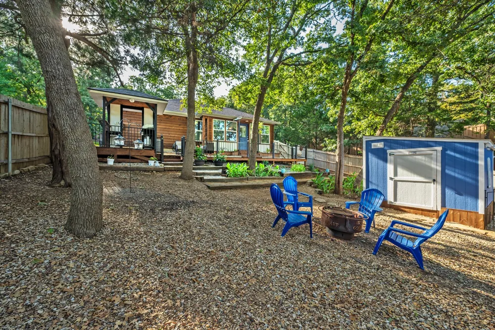 153 Bridlepath Drive Pottsboro, TX 75076