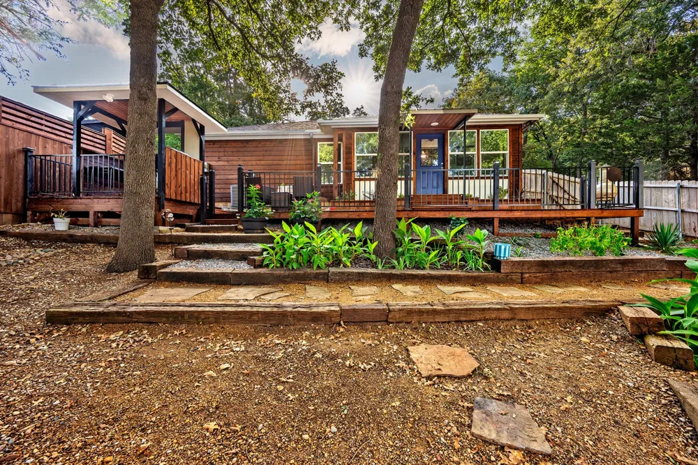 153 Bridlepath Drive Pottsboro, TX 75076