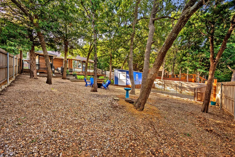 153 Bridlepath Drive Pottsboro, TX 75076
