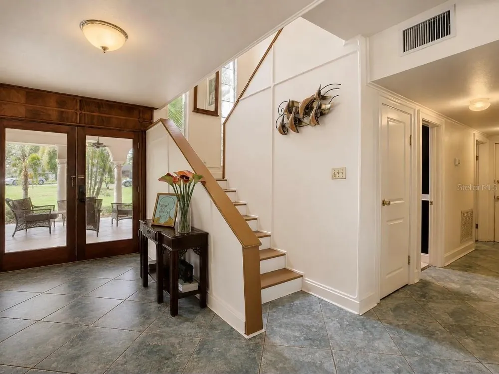4929 RIVER SHORE DRIVE Tampa, FL 33603