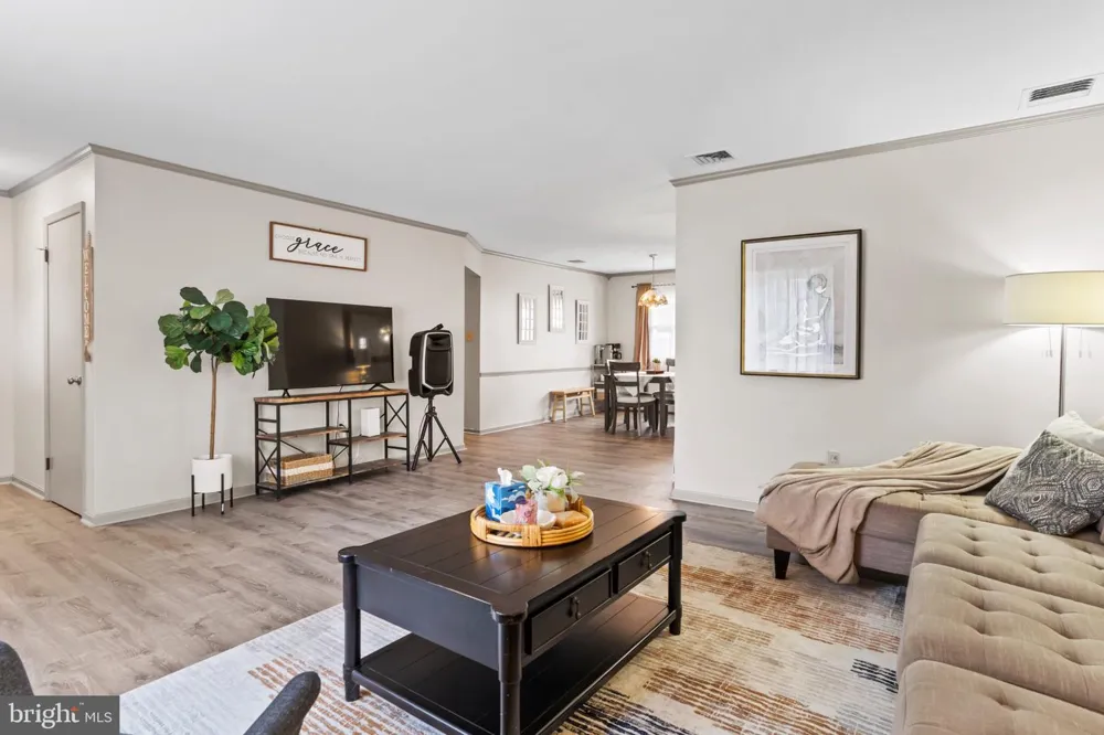 529 JOYCE ROAD Camp Hill, PA 17011
