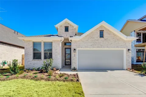 4203 Maple Glen Drive