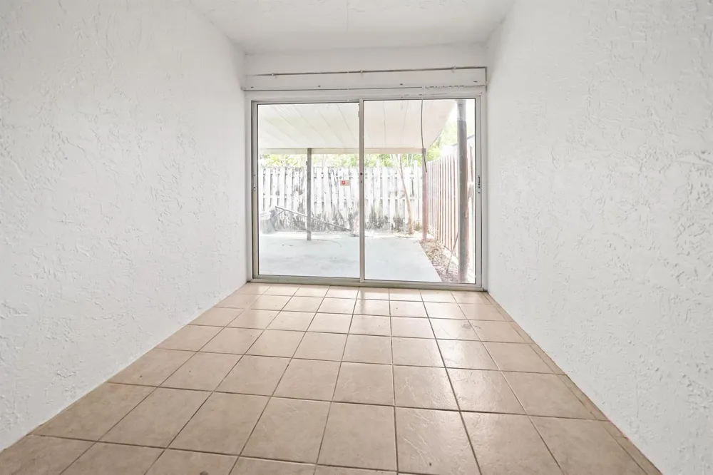 5078 Ambler Lane Lake Worth, FL 33463
