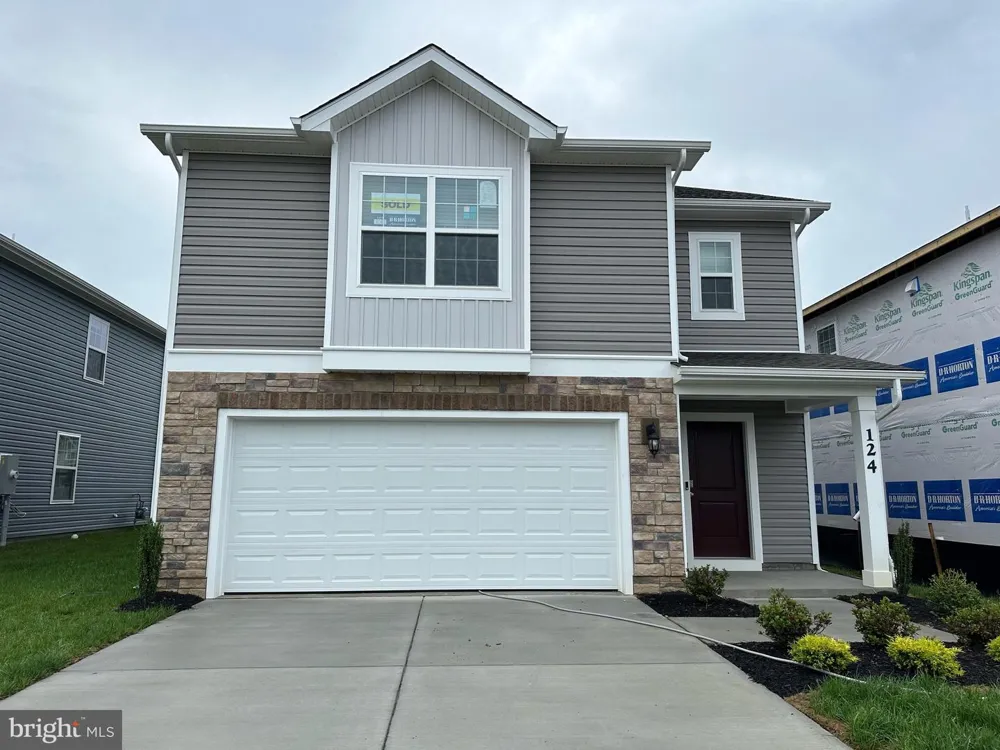124 CHARING CROSS DRIVE Stephens City, VA 22655