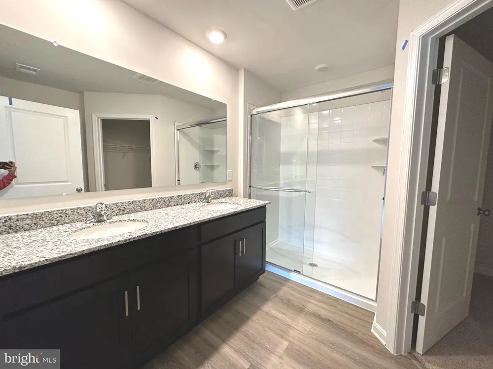124 CHARING CROSS DRIVE Stephens City, VA 22655