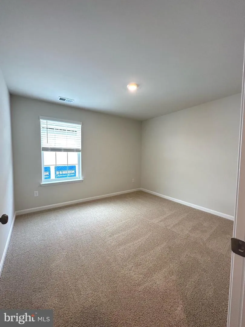 124 CHARING CROSS DRIVE Stephens City, VA 22655