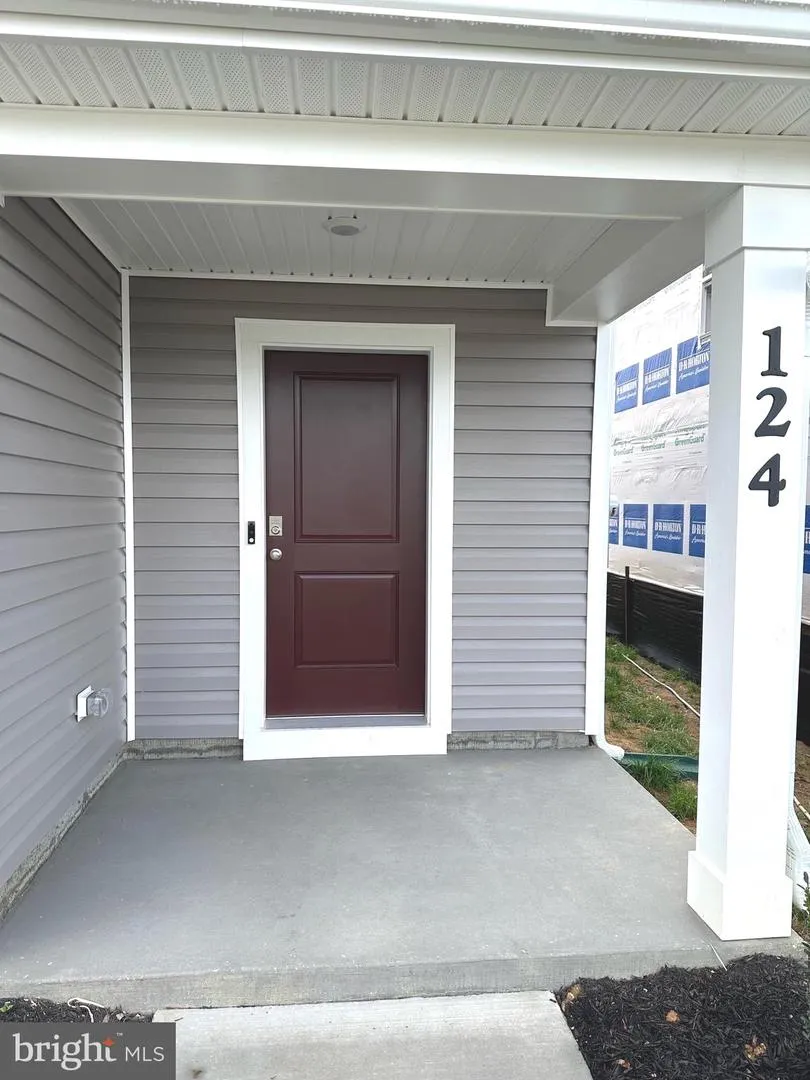 124 CHARING CROSS DRIVE Stephens City, VA 22655