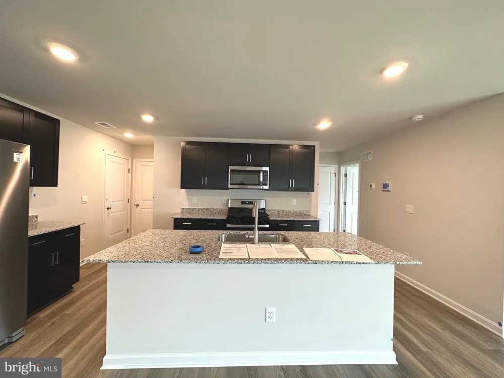 124 CHARING CROSS DRIVE Stephens City, VA 22655